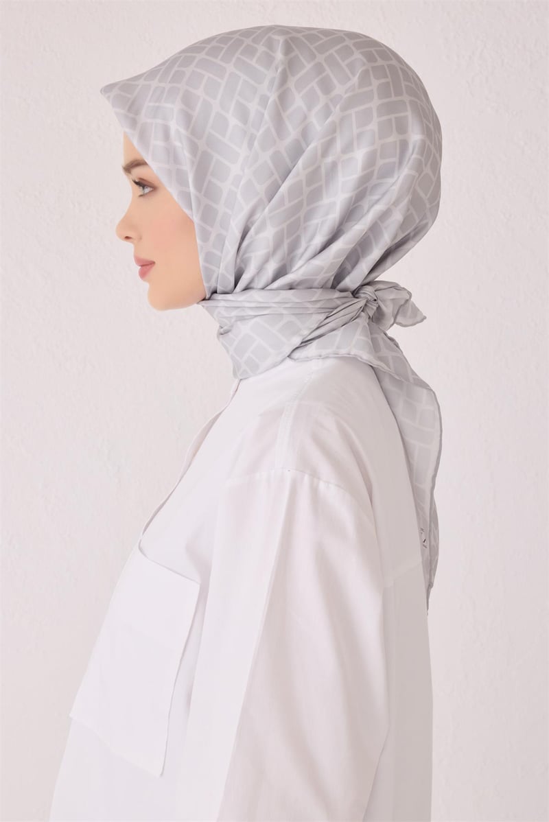 {URUNSEO_TITLE} | BELLI | BELLİ İPEK EŞARP | BELLİ SAF İPEK EŞARP 4062D (T) - 55