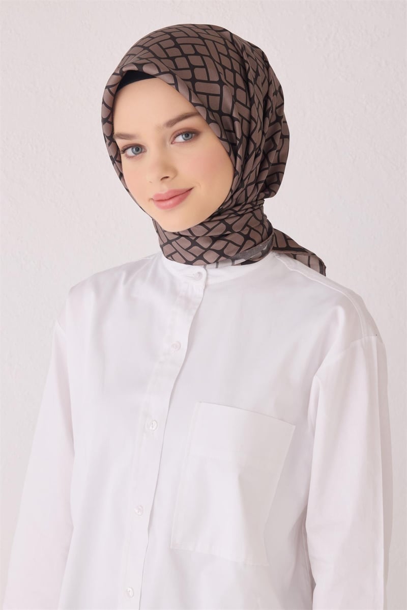 {URUNSEO_TITLE} | BELLI | BELLİ İPEK EŞARP | BELLİ SAF İPEK EŞARP 4062D (T) - 52