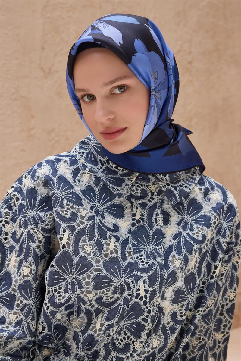 {URUNSEO_TITLE} | BELLI | BELLİ İPEK EŞARP | BELLİ SAF İPEK EŞARP 4100D (T) - 32