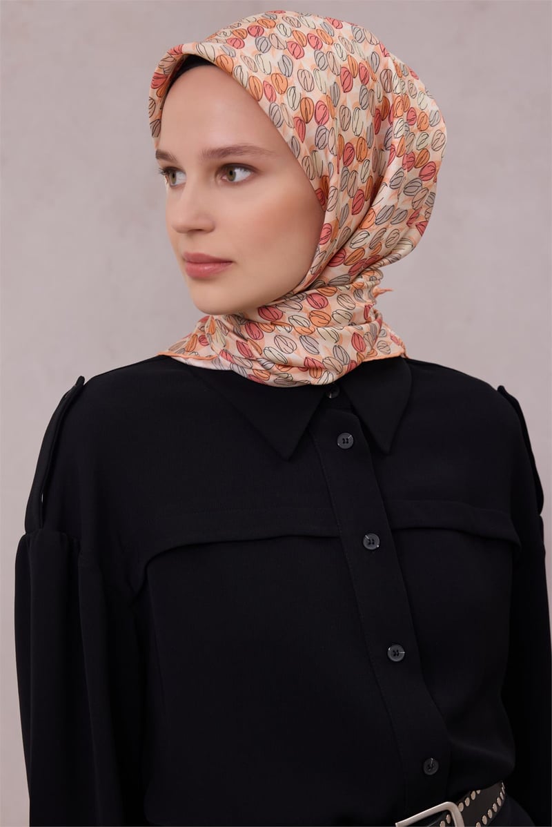 {URUNSEO_TITLE} | BELLI | BELLİ İPEK EŞARP | BELLİ ÇİÇEK DESEN İPEK EŞARP 4204D (TWILL) PUDRA - 87