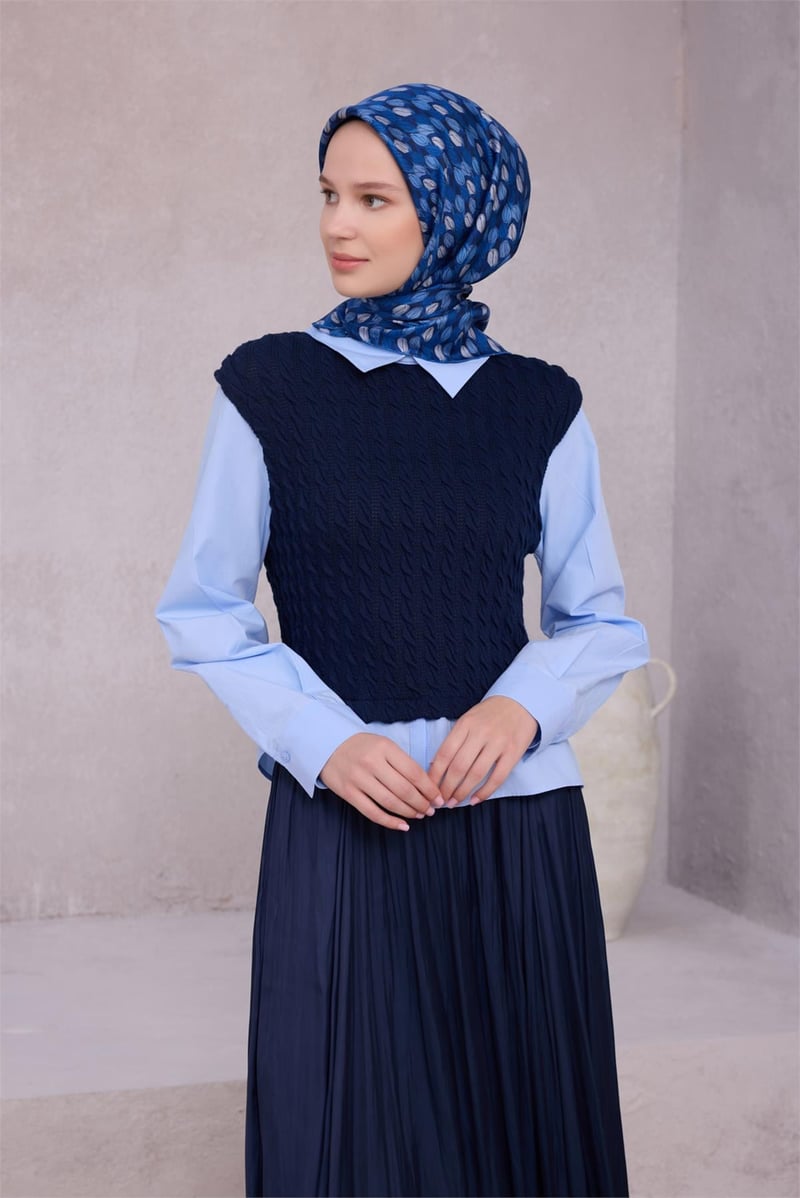 {URUNSEO_TITLE} | BELLI | BELLİ İPEK EŞARP | BELLİ ÇİÇEK DESEN İPEK EŞARP 4204D (TWILL) MAVİ - 86