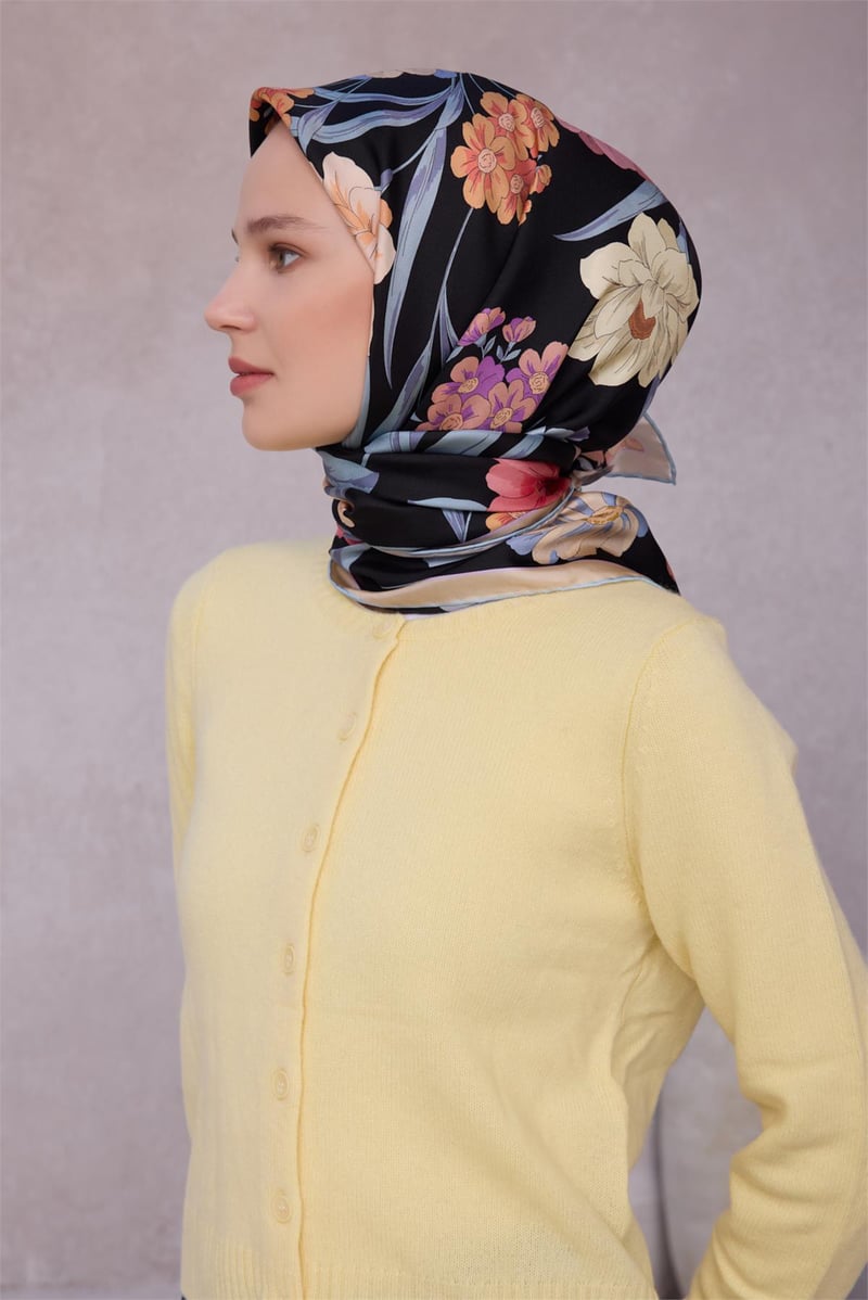 {URUNSEO_TITLE} | BELLI | BELLİ İPEK EŞARP | BELLİ ÇİÇEK DESEN İPEK EŞARP 4219D (TWILL) SİYAH - 33