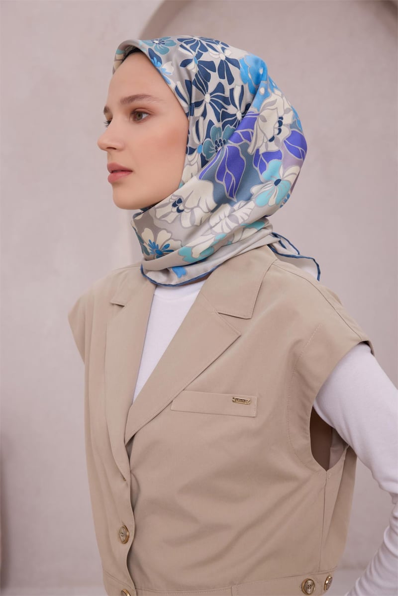 {URUNSEO_TITLE} | BELLI | BELLİ İPEK EŞARP | BELLİ ÇİÇEK DESEN İPEK EŞARP 4220D (TWILL) GRİ MAVİ - 56