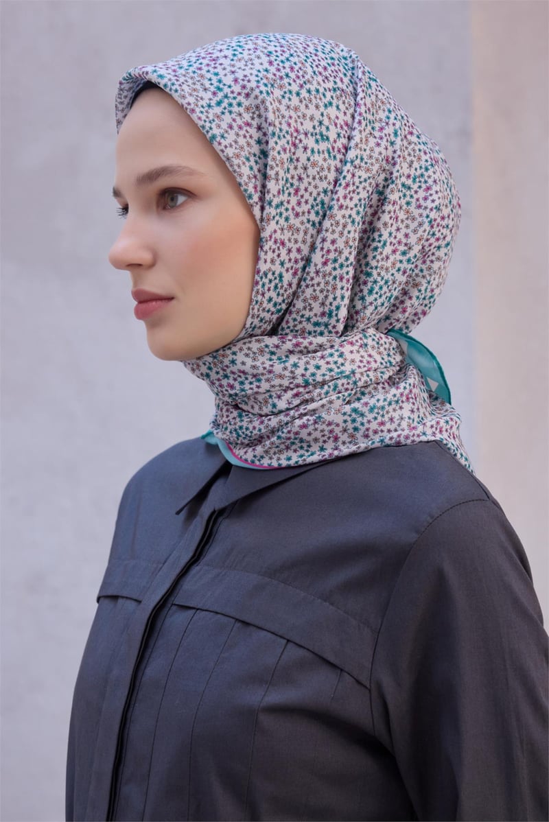 {URUNSEO_TITLE} | BELLI | POLYESTER EŞARP | BELLİ ÇİÇEK DESEN NOVA ZÜMRÜT EŞARP 1012