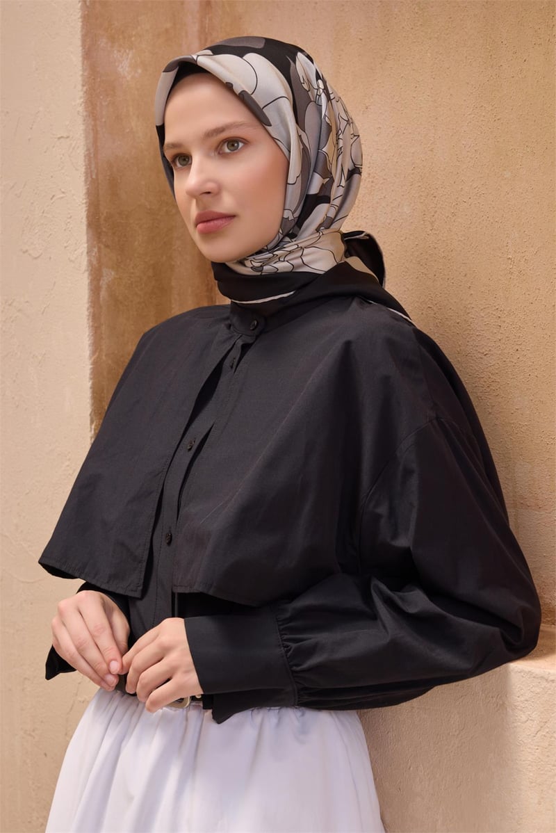 {URUNSEO_TITLE} | BELLI | BELLİ İPEK EŞARP | BELLİ ÇIÇEK DESENI İPEK EŞARP 4127D TWILL - 88