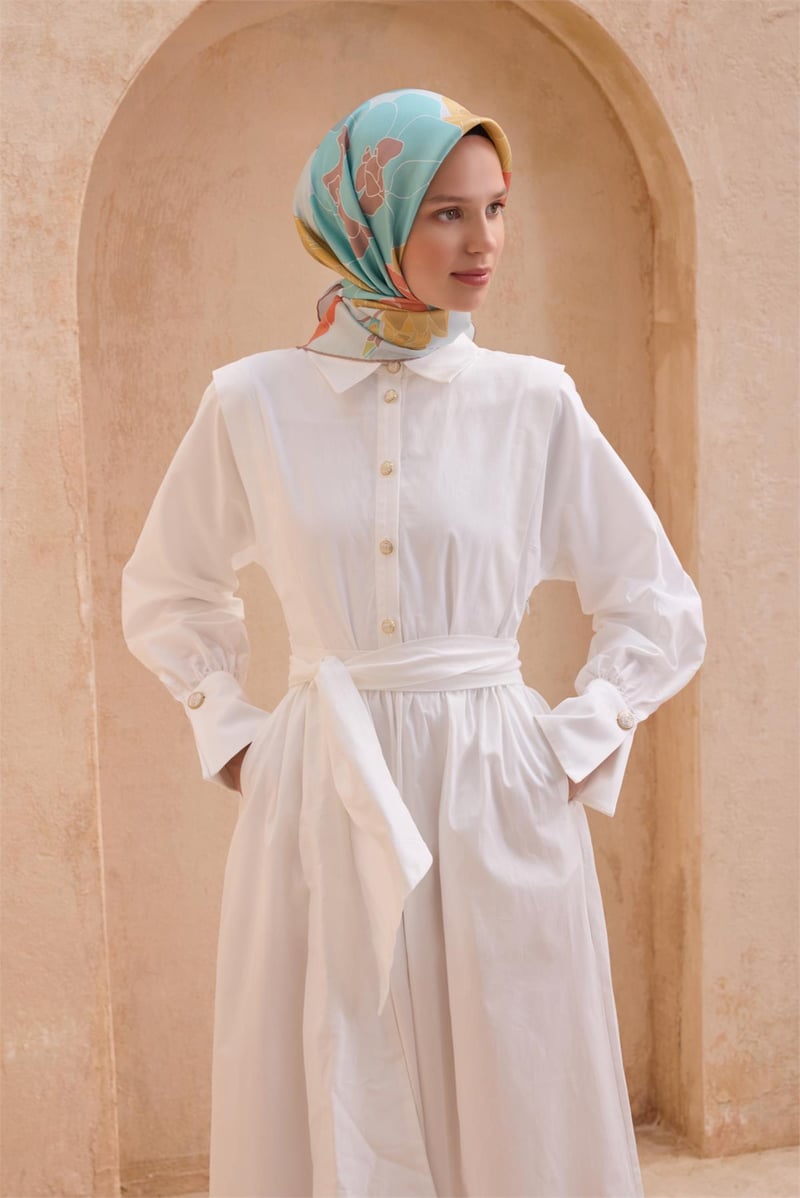 {URUNSEO_TITLE} | BELLI | BELLİ İPEK EŞARP | BELLİ ÇIÇEK DESENI İPEK EŞARP 4127D TWILL - 88