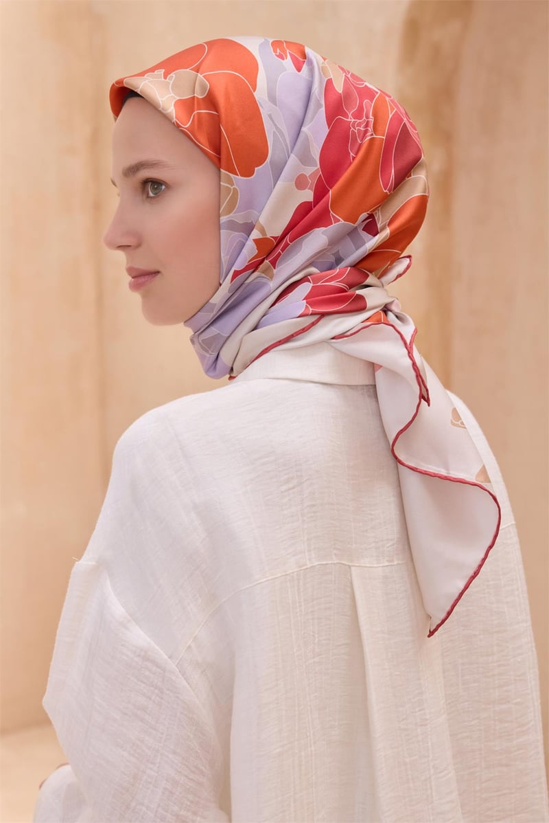 {URUNSEO_TITLE} | BELLI | BELLİ İPEK EŞARP | BELLİ ÇIÇEK DESENI İPEK EŞARP 4127D TWILL - 88