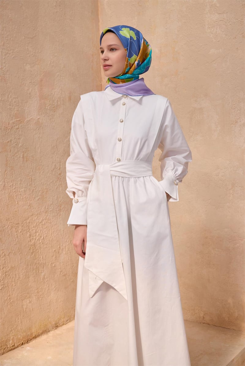 {URUNSEO_TITLE} | BELLI | BELLİ İPEK EŞARP | BELLİ ÇIÇEK DESENI İPEK EŞARP 4127D TWILL - 88