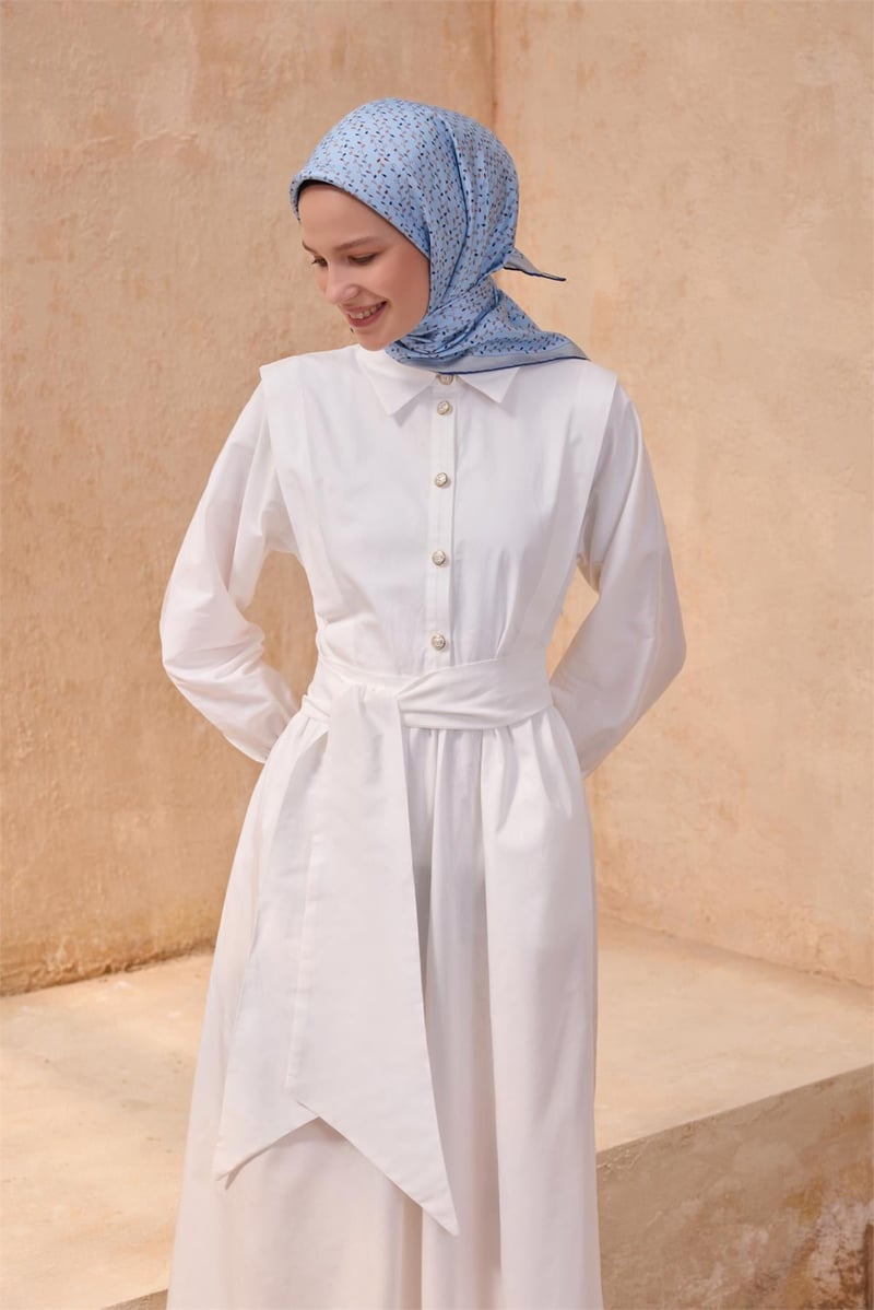 {URUNSEO_TITLE} | BELLI | BELLİ İPEK EŞARP | BELLİ ÇIÇEK DESENI İPEK EŞARP 4128D TWILL - 86