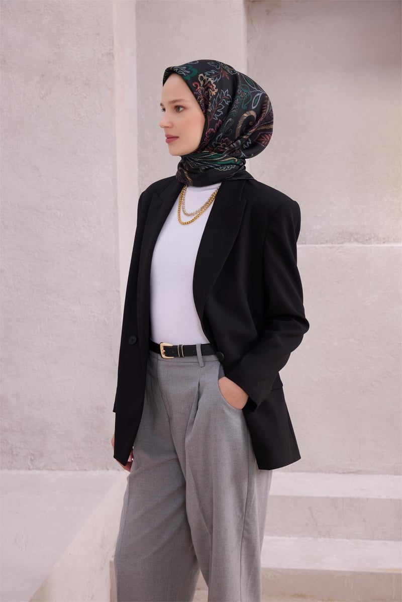 {URUNSEO_TITLE} | BELLI | BELLİ İPEK EŞARP | BELLİ ÇİÇEKLİ DESEN İPEK EŞARP 4207D (TWILL) SİYAH - 34