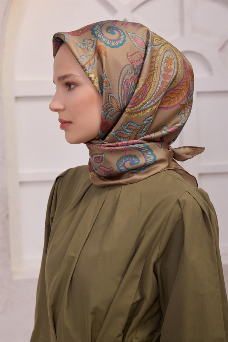 {URUNSEO_TITLE} | BELLI | BELLİ İPEK EŞARP | BELLİ ÇİÇEKLİ DESEN İPEK EŞARP 4207D (TWILL) VİZON - 01