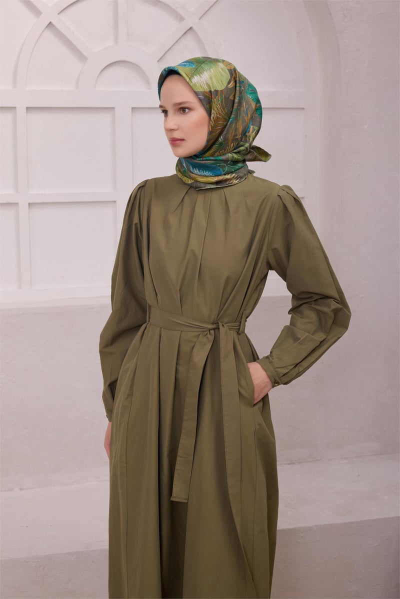 {URUNSEO_TITLE} | BELLI | BELLİ İPEK EŞARP | BELLİ ÇİÇEKLİ DESEN İPEK EŞARP 4225D (TWILL) HAKİ - 84