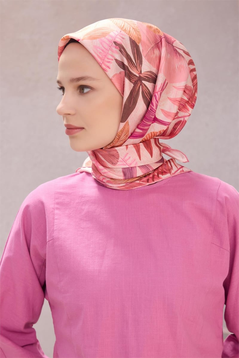 {URUNSEO_TITLE} | BELLI | BELLİ İPEK EŞARP | BELLİ ÇİÇEKLİ DESEN İPEK EŞARP 4225D (TWILL) PUDRA - 03