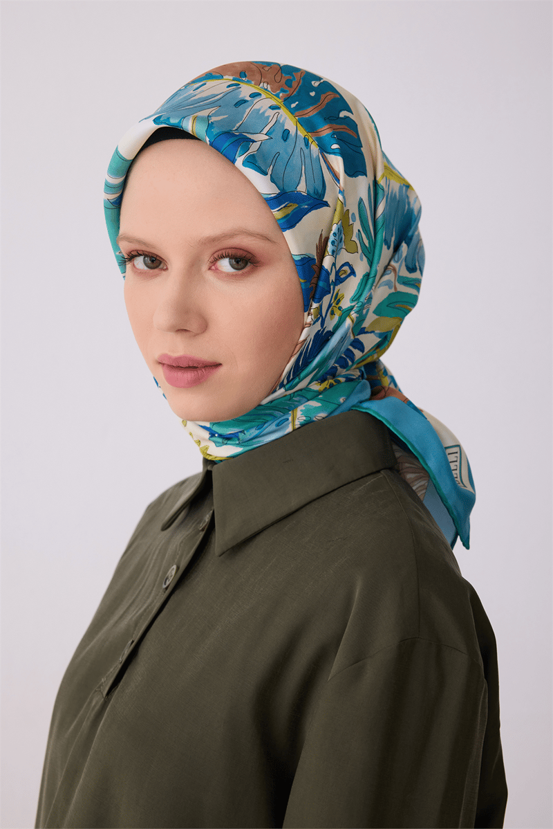 Belli Çok Renkli Çiçek Desen %100 Twill İpek Eşarp 4323-81