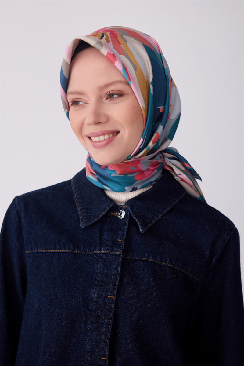 Belli Çok Renkli Çiçek Desen %100 Twill İpek Eşarp 4315-82