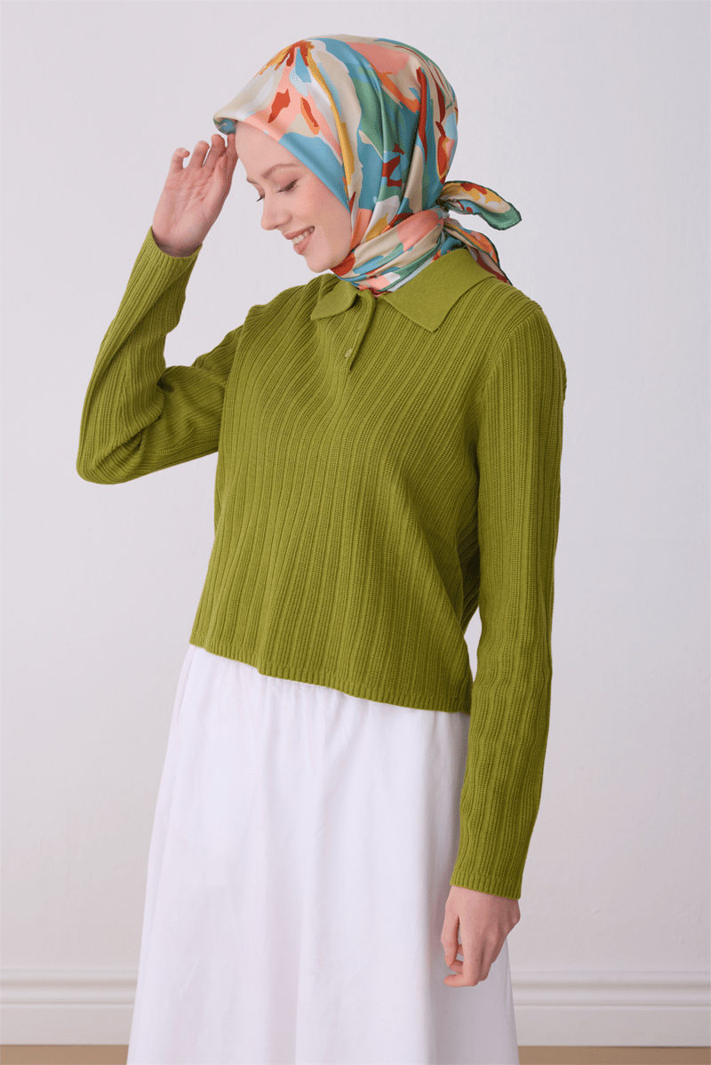 Belli Çok Renkli Çiçek Desen %100 Twill İpek Eşarp 4315-02