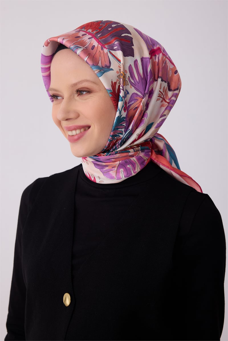 Belli Çok Renkli Çiçek Desen %100 Twill İpek Eşarp 4323-82