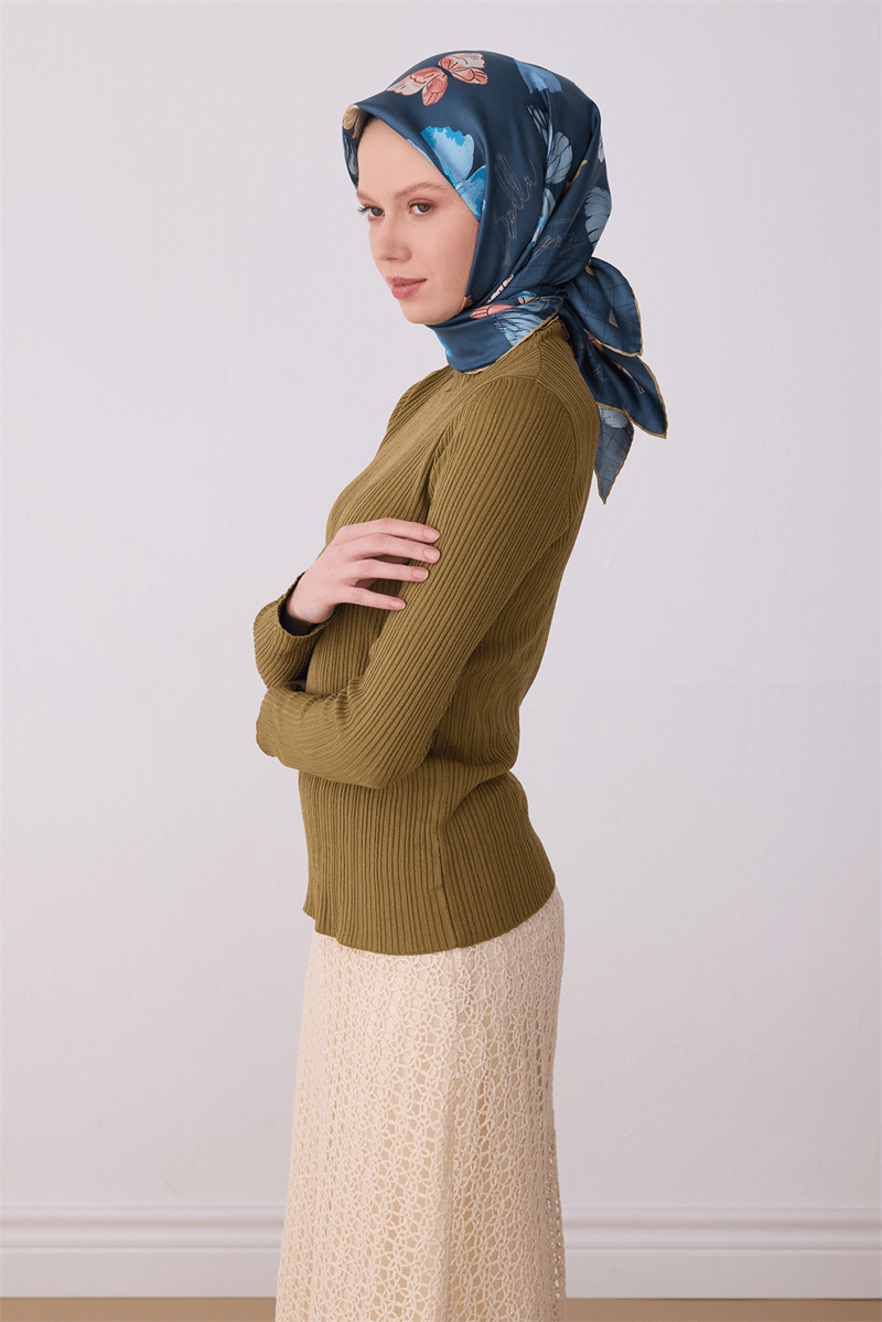 Belli Çok Renkli Obje Desen %100 Twill İpek Eşarp 4329-50