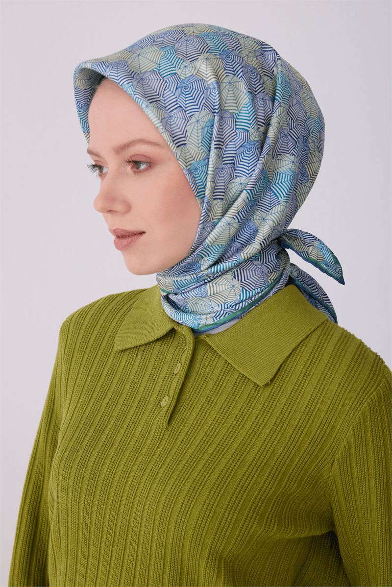 Belli Çok Renkli Obje Desen %100 Twill İpek Eşarp 4313-51