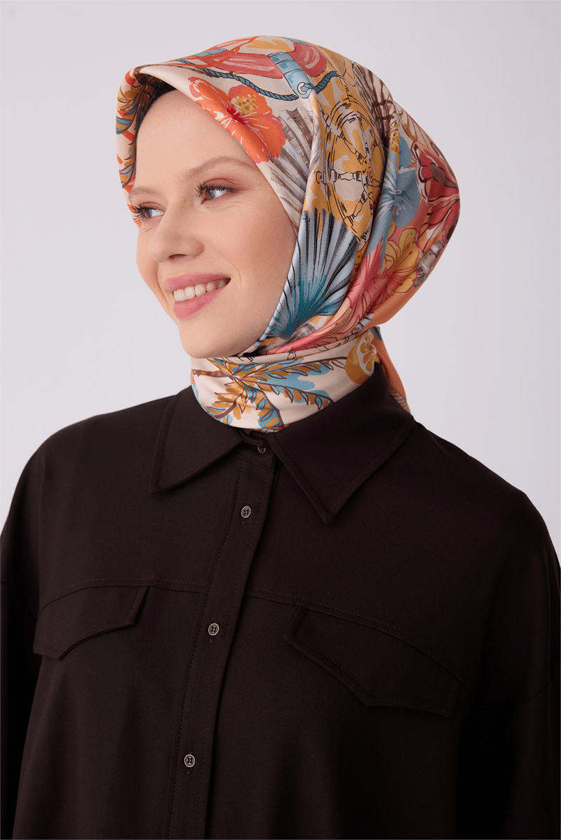 Belli Çok Renkli Obje Desen %100 Twill İpek Eşarp 4324-83