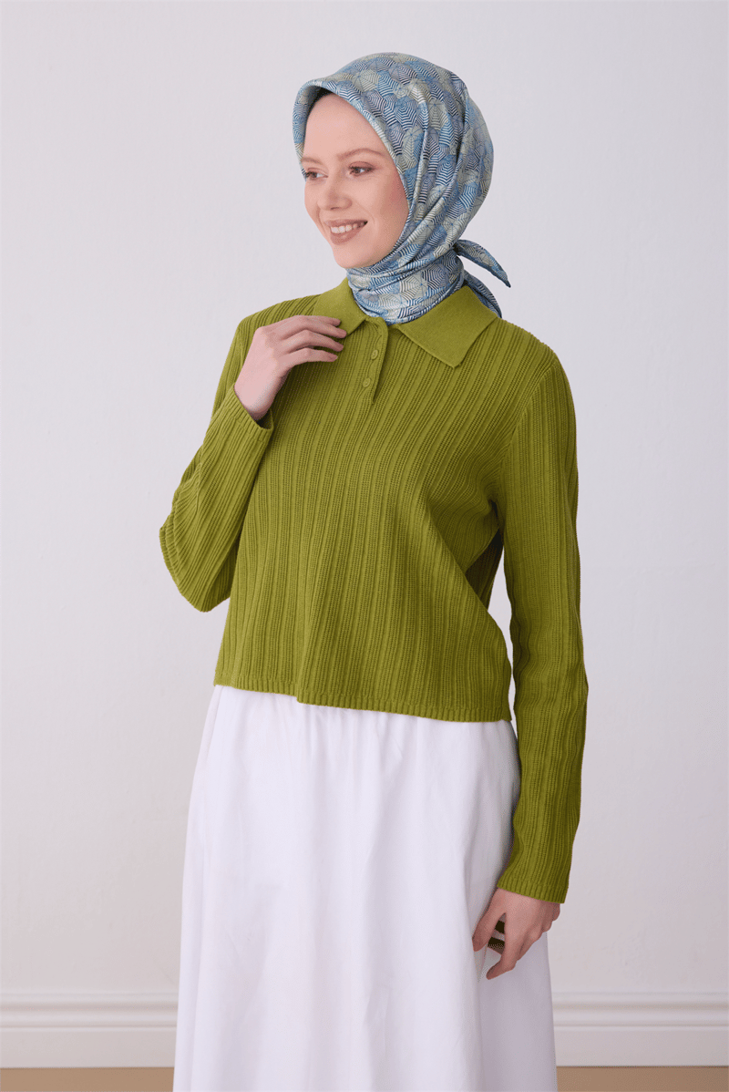 Belli Çok Renkli Obje Desen %100 Twill İpek Eşarp 4313-51