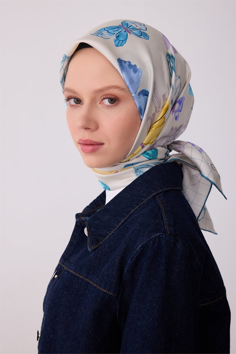 Belli Çok Renkli Obje Desen %100 Twill İpek Eşarp 4329-51