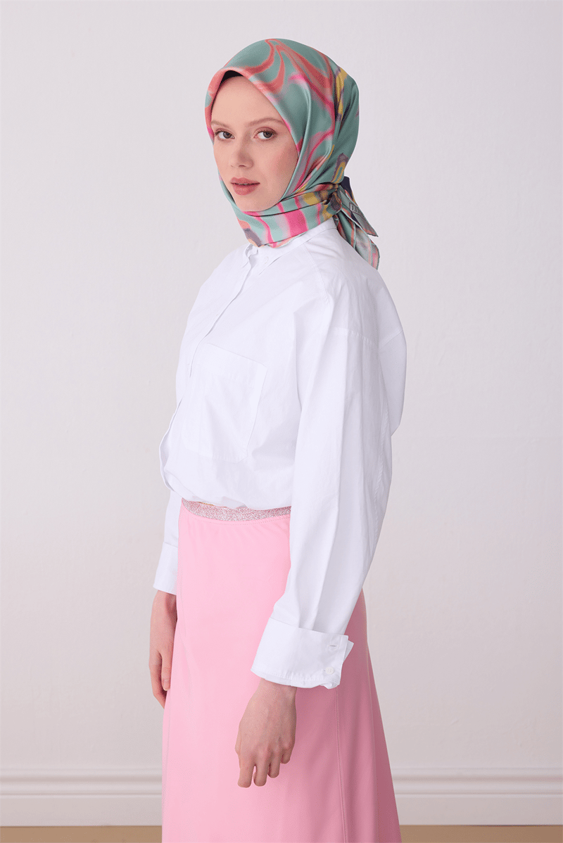Belli Çok Renkli Soyut Desen %100 Twill İpek Eşarp 4301-52