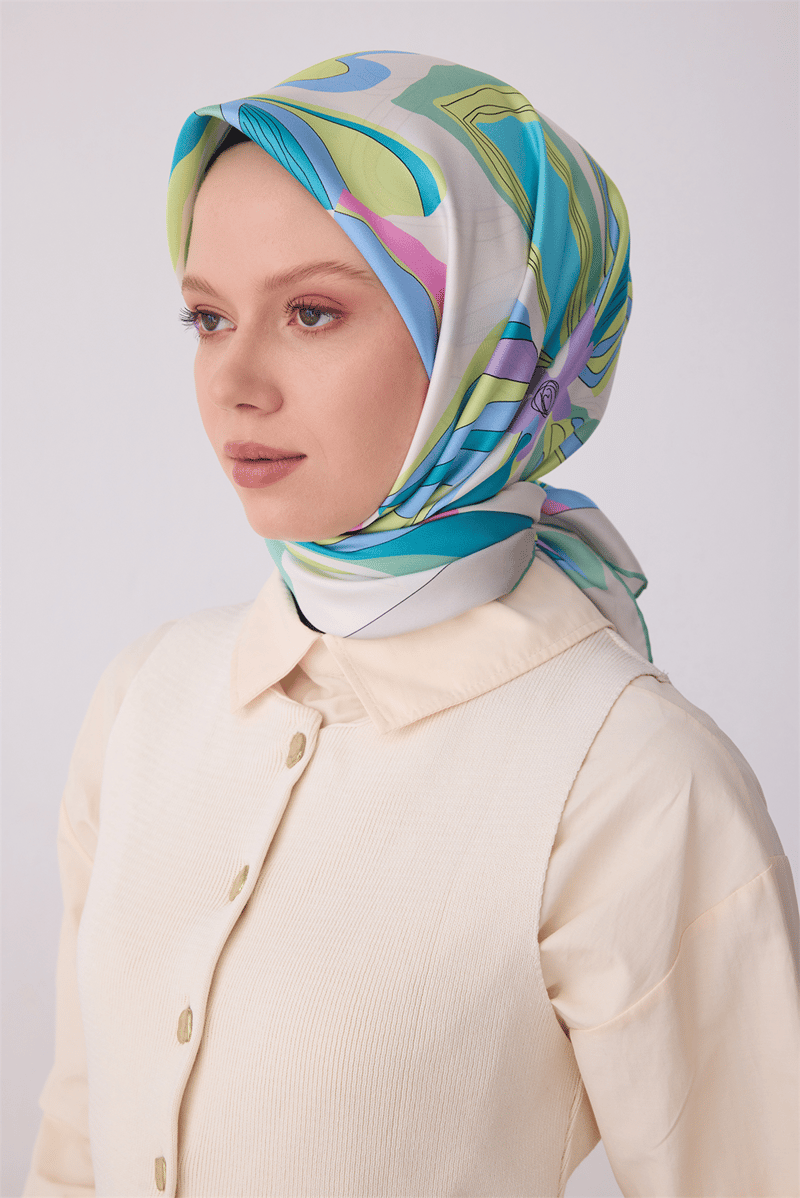 Belli Çok Renkli Soyut Desen %100 Twill İpek Eşarp 4318-01
