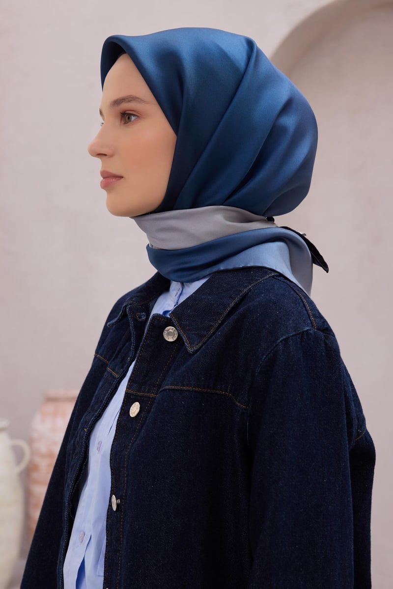 {URUNSEO_TITLE} | BELLI | BELLİ İPEK EŞARP | BELLİ DEGRADE DESEN İPEK EŞARP 4224D (TWILL) LACİVERT - 37