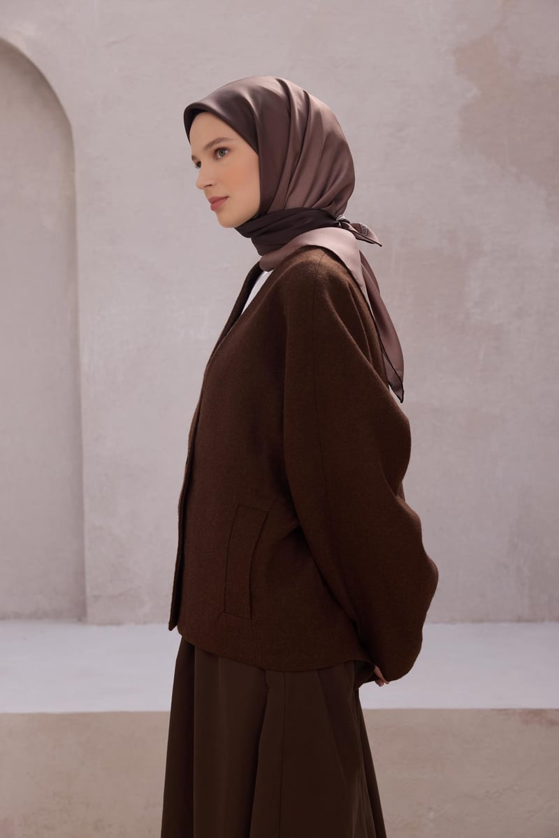 {URUNSEO_TITLE} | BELLI | BELLİ İPEK EŞARP | BELLİ DEGRADE DESEN İPEK EŞARP 4224D (TWILL) KAHVE - 82