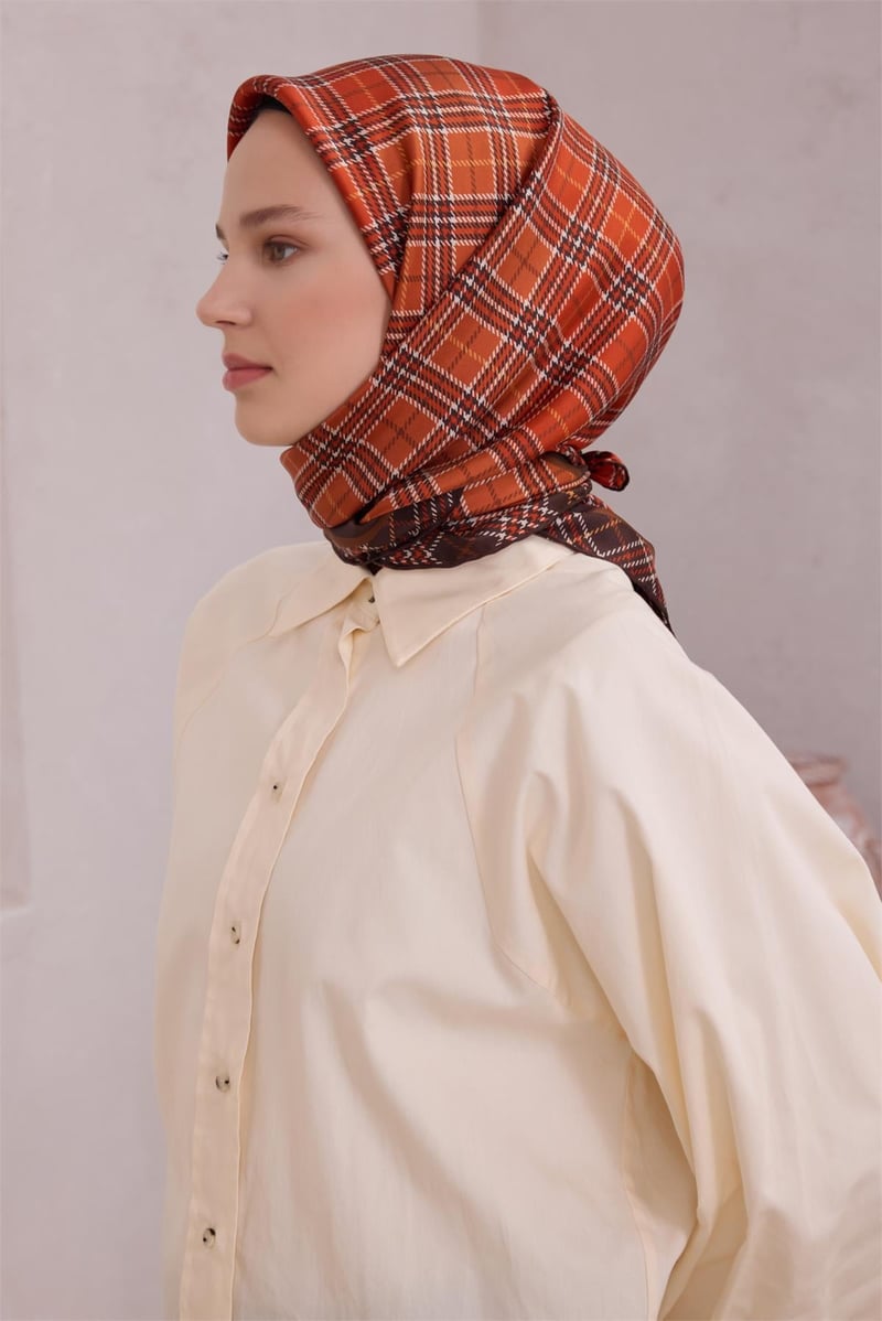 {URUNSEO_TITLE} | BELLI | BELLİ İPEK EŞARP | BELLİ EKOSE DESEN İPEK EŞARP 4218D (TWILL) KAHVE - 80