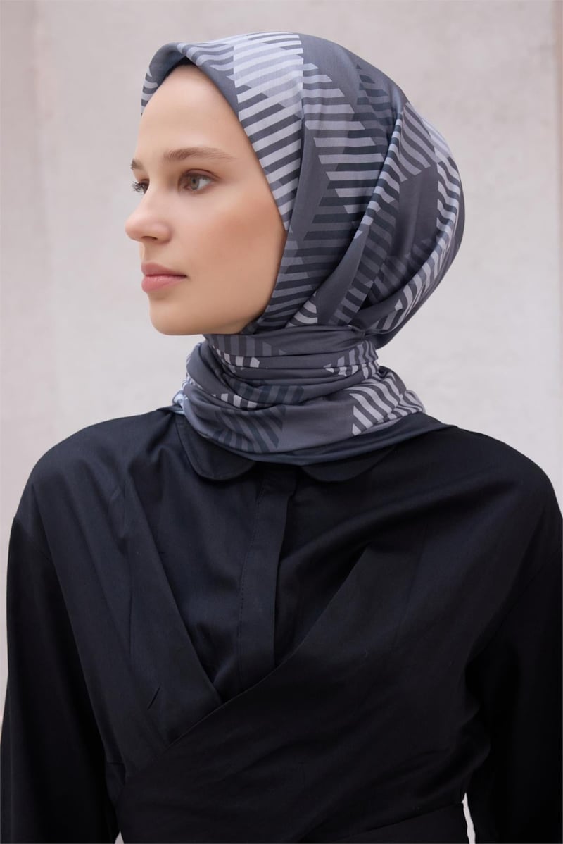 {URUNSEO_TITLE} | BELLI | POLYESTER EŞARP | BELLİ EKOSE DESEN NOVA GRİ EŞARP 1005