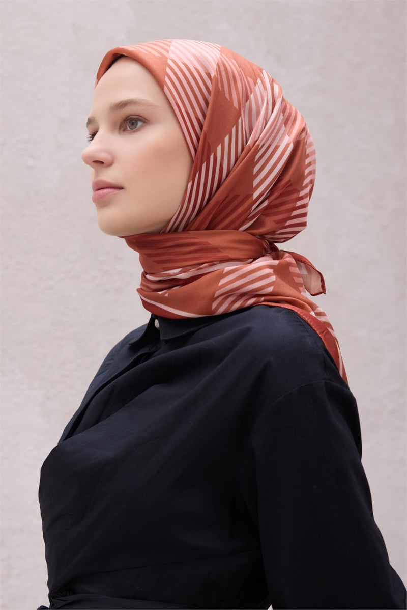 {URUNSEO_TITLE} | BELLI | POLYESTER EŞARP | BELLİ EKOSE DESEN NOVA KİREMİT EŞARP 1005