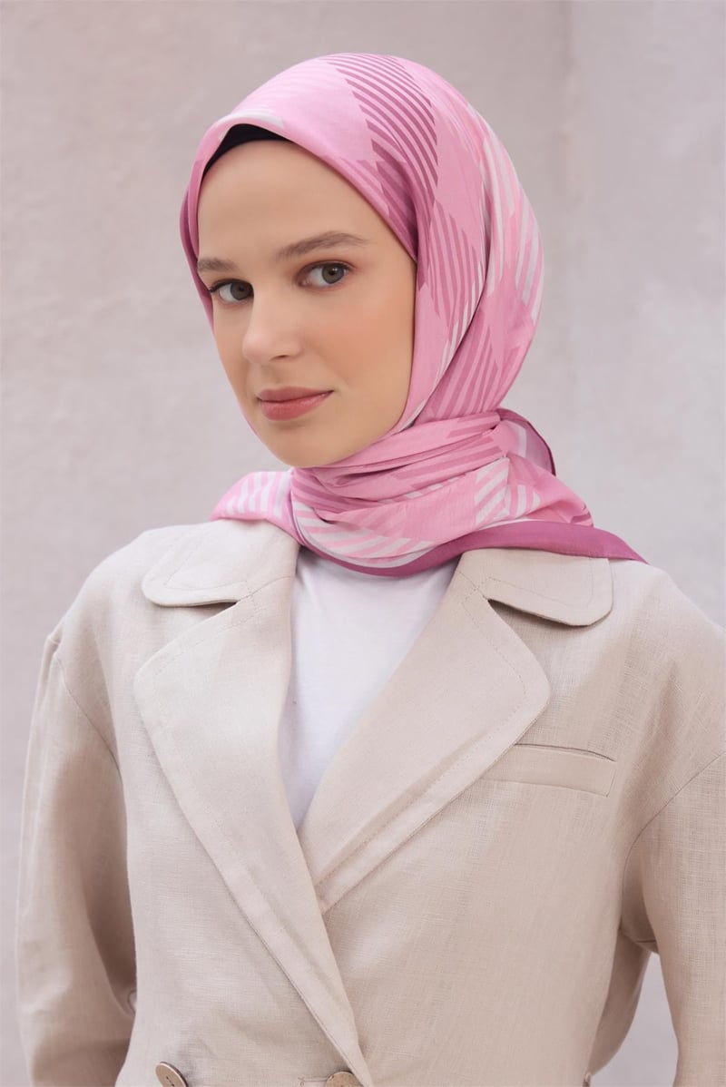 {URUNSEO_TITLE} | BELLI | POLYESTER EŞARP | BELLİ EKOSE DESEN NOVA PEMBE EŞARP 1005