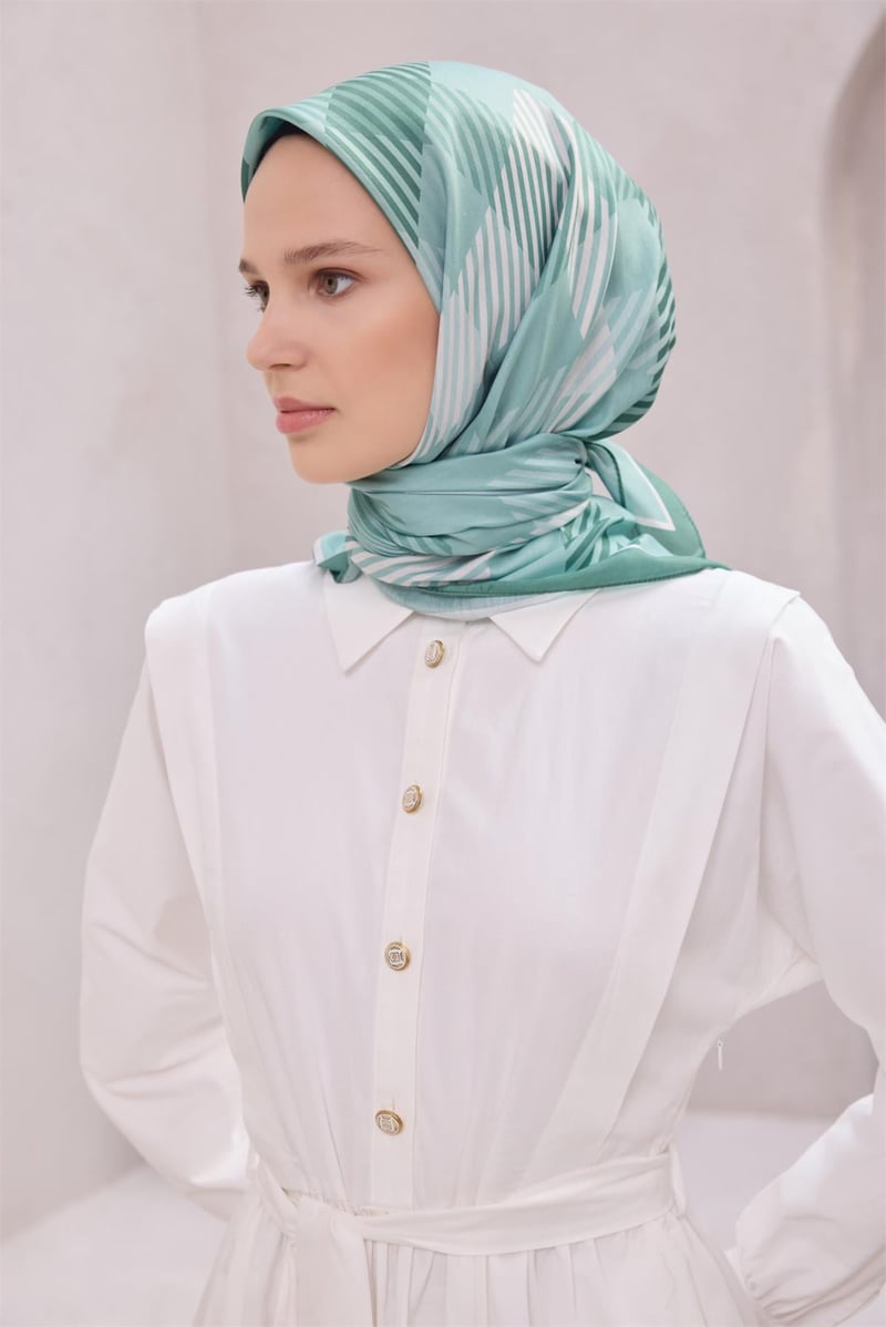 {URUNSEO_TITLE} | BELLI | POLYESTER EŞARP | BELLİ EKOSE DESEN NOVA SU YEŞİLİ EŞARP 1005