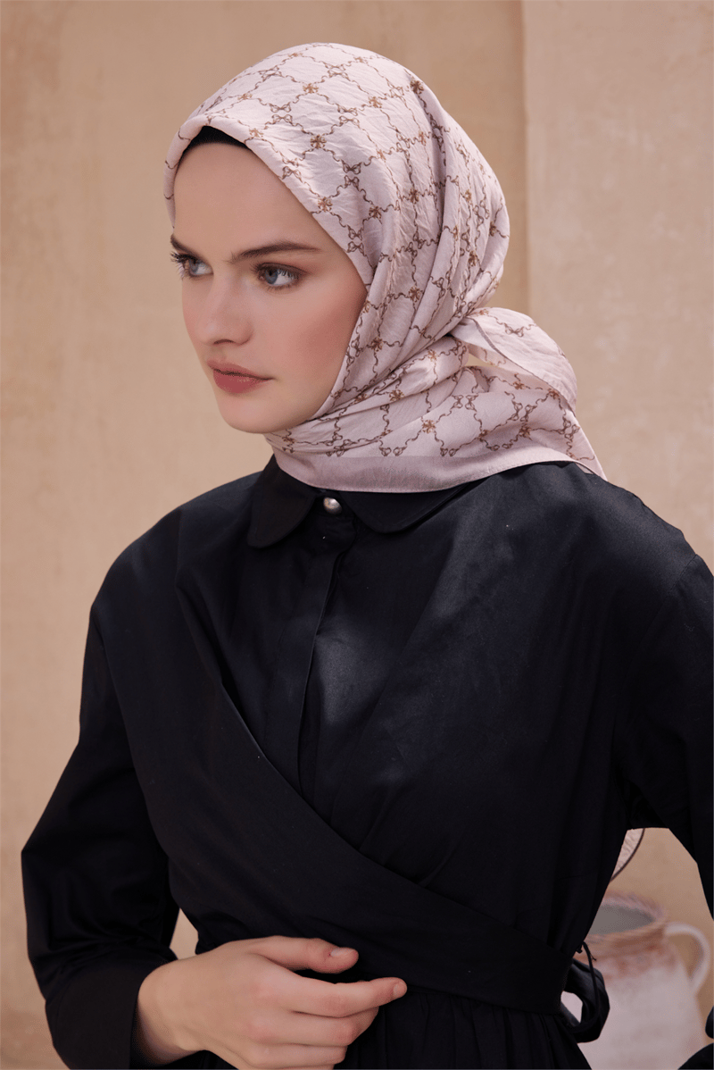BELLİ FİYONK DESEN PAULİSTA PUDRA EŞARP 10