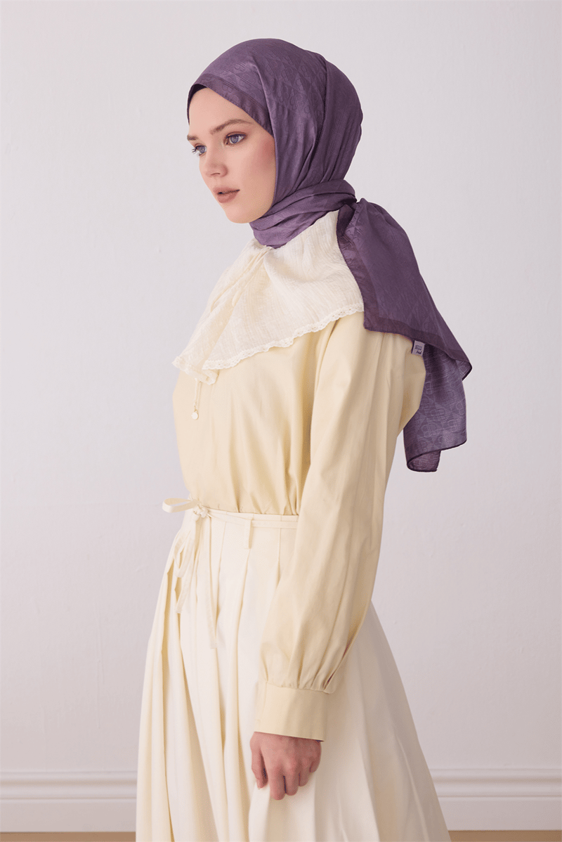 BELLİ FRESH MONOGRAM EŞARP