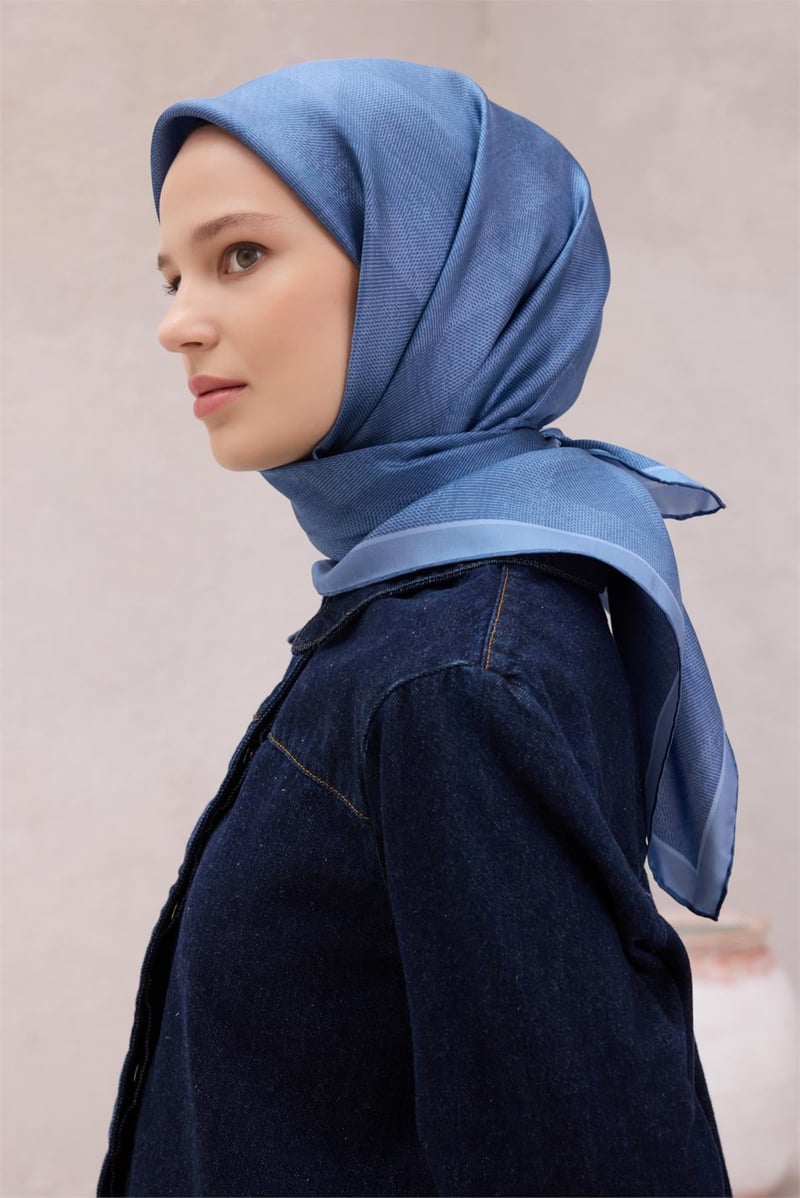 {URUNSEO_TITLE} | BELLI | BELLİ İPEK EŞARP | BELLİ GEOMETİK DESEN İPEK EŞARP 4201D (TWILL) İNDİGO - 34