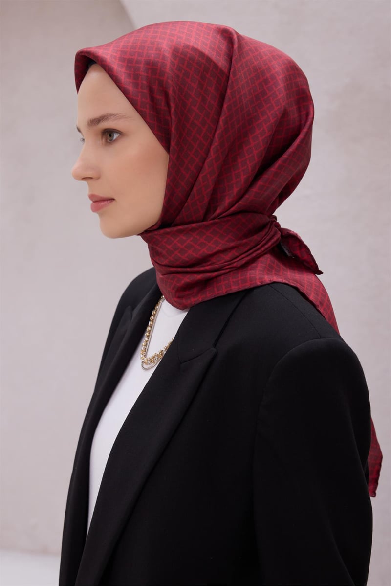 {URUNSEO_TITLE} | BELLI | BELLİ İPEK EŞARP | BELLİ GEOMETİK DESEN İPEK EŞARP 4203D (TWILL) BORDO - 01