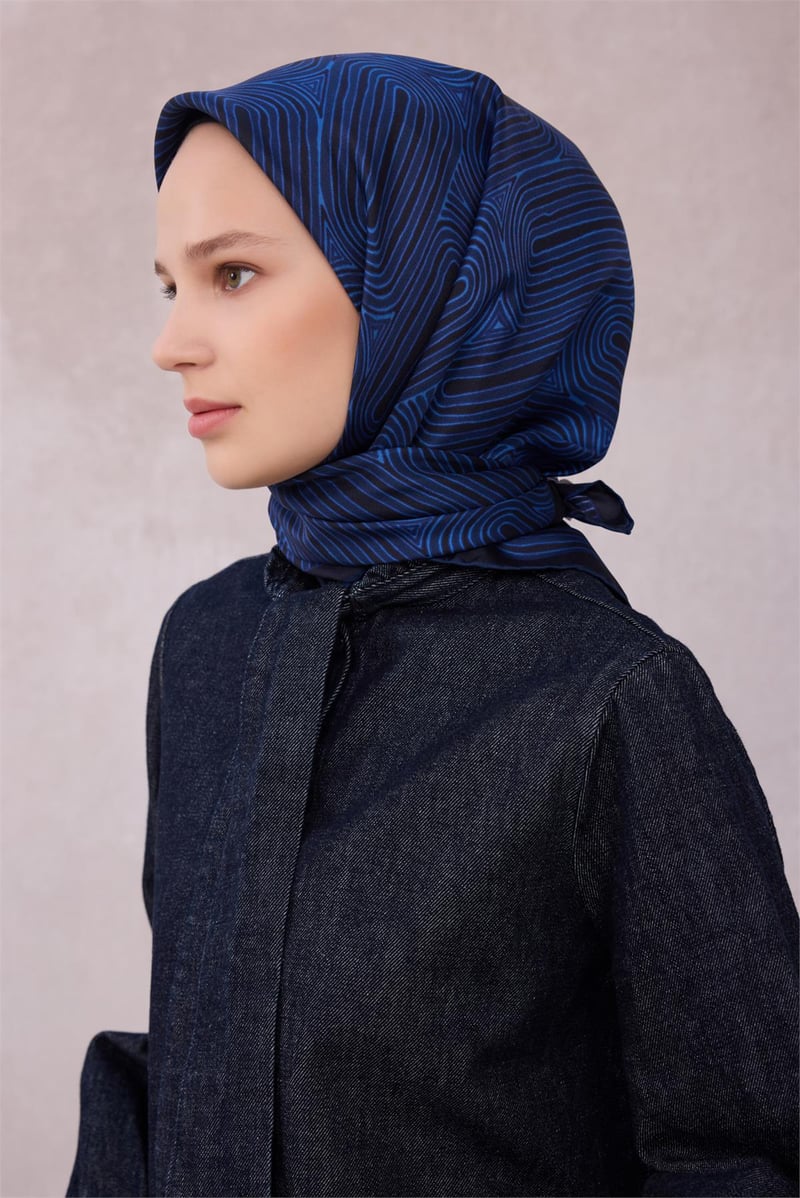 {URUNSEO_TITLE} | BELLI | BELLİ İPEK EŞARP | BELLİ GEOMETİK DESEN İPEK EŞARP 4209D (TWILL) LACİVERT - 53