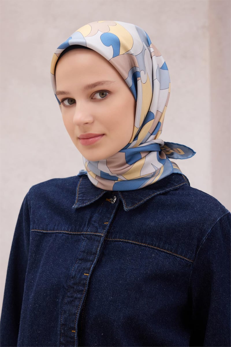 {URUNSEO_TITLE} | BELLI | BELLİ İPEK EŞARP | BELLİ GEOMETİK DESEN İPEK EŞARP 4213D (TWILL) İNDİGO - 58