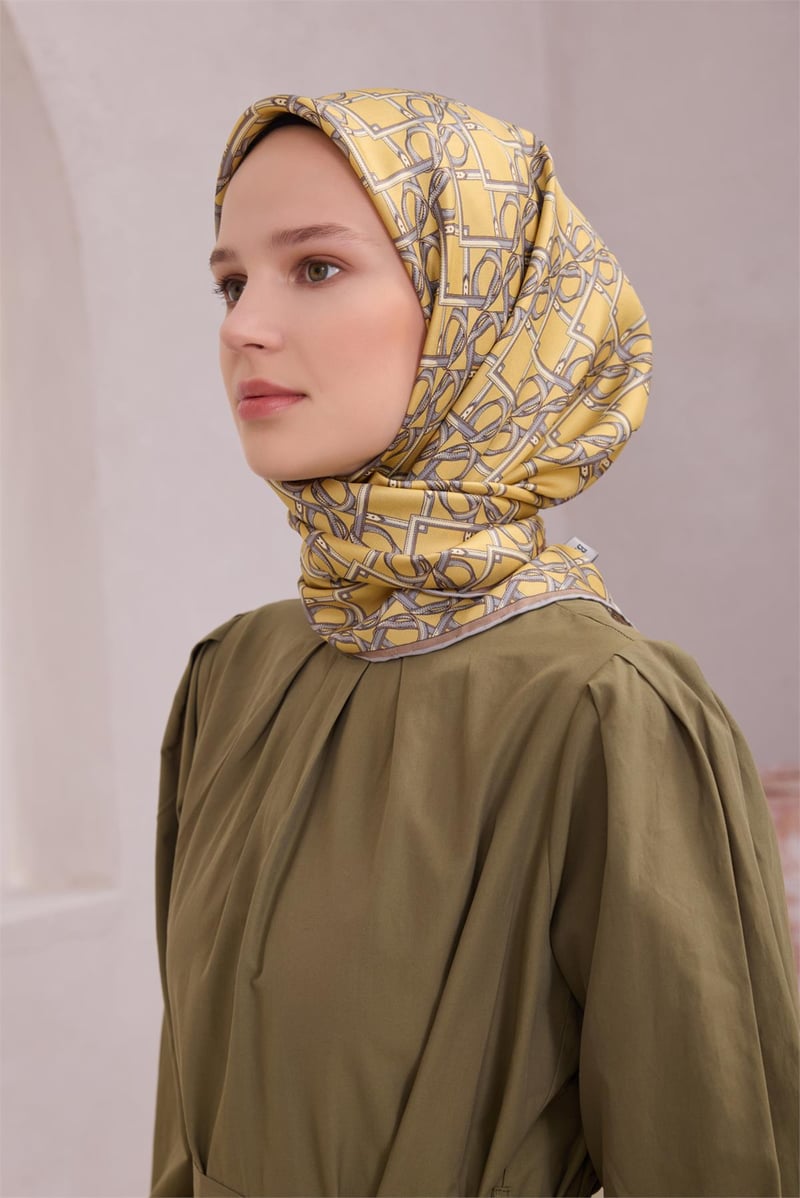 {URUNSEO_TITLE} | BELLI | BELLİ İPEK EŞARP | BELLİ GEOMETİK DESEN İPEK EŞARP 4214D (TWILL) SARI - 38