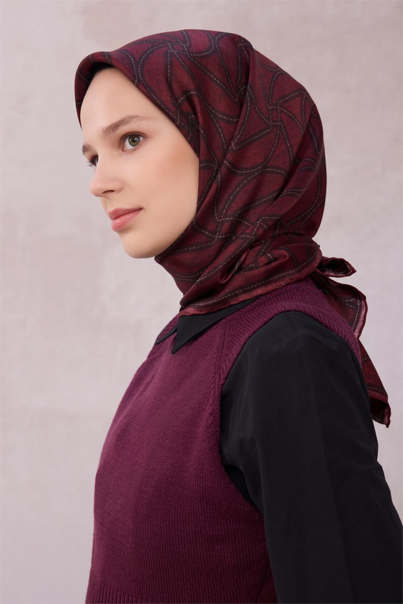 {URUNSEO_TITLE} | BELLI | BELLİ İPEK EŞARP | BELLİ GEOMETİK DESEN İPEK EŞARP 4221D (TWILL) BORDO - 03