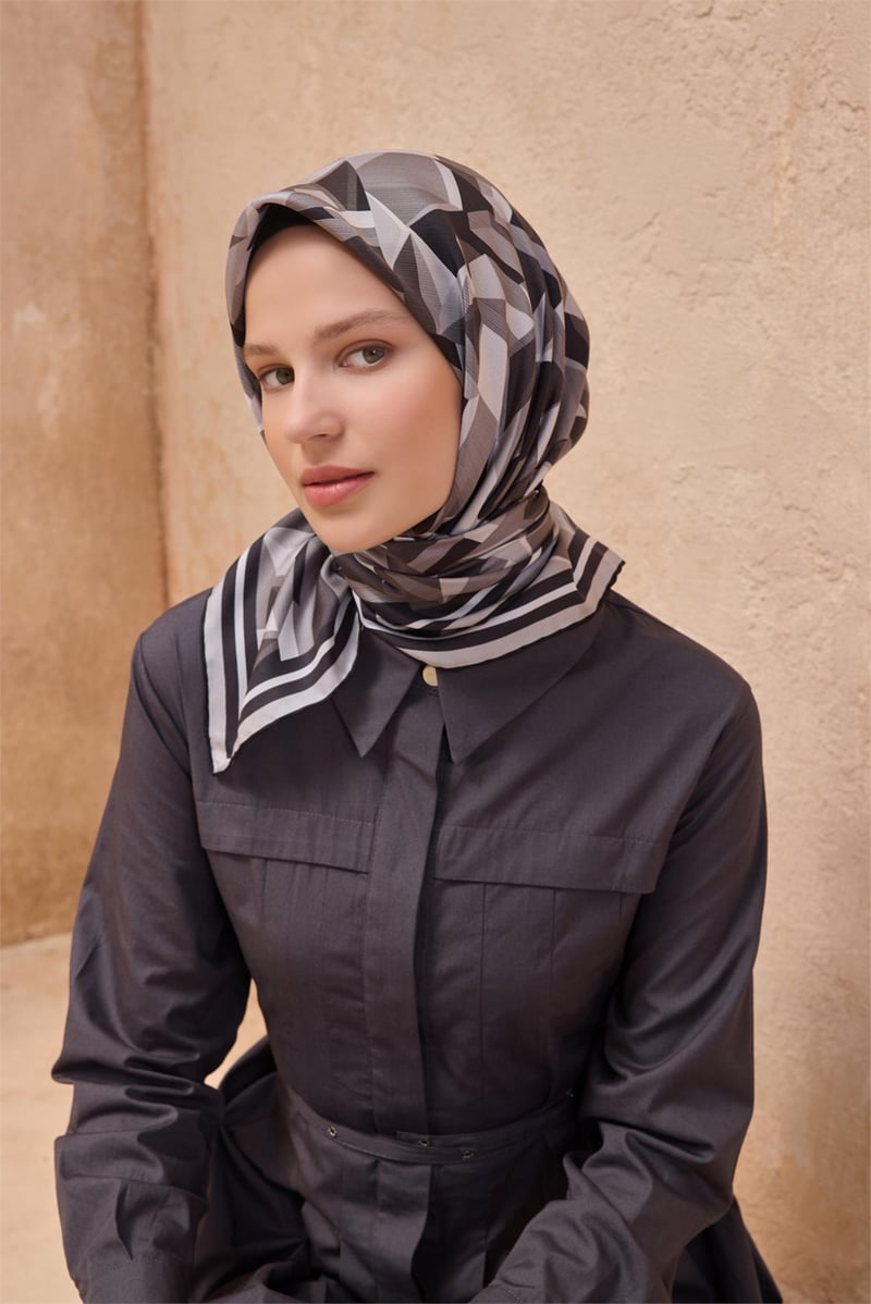 {URUNSEO_TITLE} | BELLI | BELLİ İPEK EŞARP | BELLİ SAF İPEK EŞARP 4106D (T) - 81