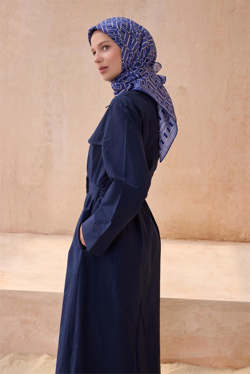 {URUNSEO_TITLE} | BELLI | BELLİ İPEK EŞARP | BELLİ GEOMETRIK DESEN İPEK EŞARP 4118D TWILL - 88
