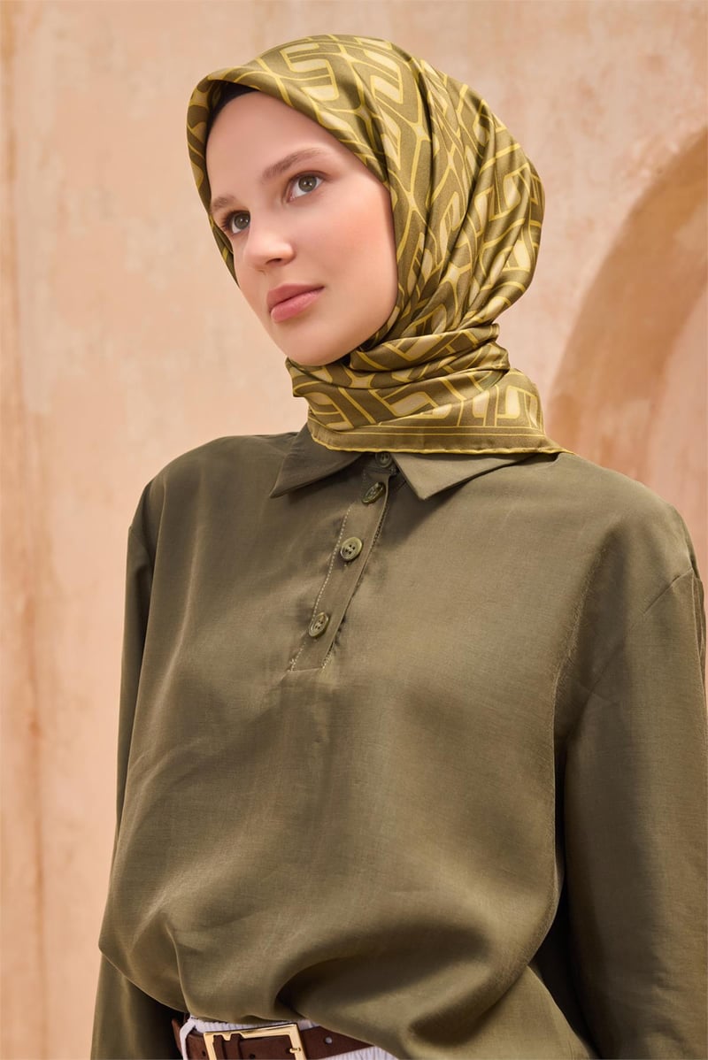 {URUNSEO_TITLE} | BELLI | BELLİ İPEK EŞARP | BELLİ GEOMETRIK DESEN İPEK EŞARP 4118D TWILL - 88