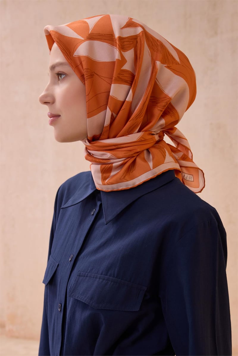 {URUNSEO_TITLE} | BELLI | BELLİ İPEK EŞARP | BELLİ GEOMETRIK DESEN İPEK EŞARP 4123D TWILL - 60