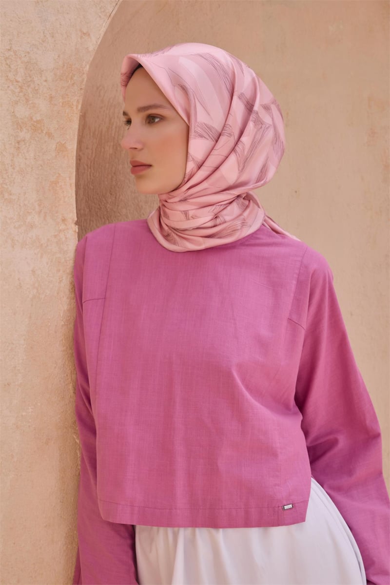{URUNSEO_TITLE} | BELLI | BELLİ İPEK EŞARP | BELLİ GEOMETRIK DESEN İPEK EŞARP 4123D TWILL - 60