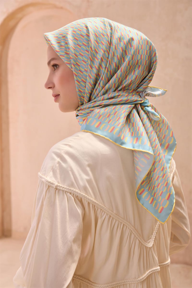 {URUNSEO_TITLE} | BELLI | BELLİ İPEK EŞARP | BELLİ GEOMETRIK DESEN İPEK EŞARP 4124D TWILL - 86