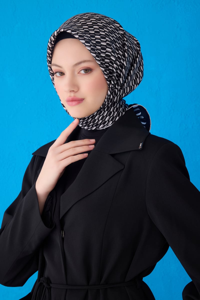 {URUNSEO_TITLE} | BELLI | BELLİ İPEK EŞARP | BELLİ GEOMETRIK DESEN İPEK EŞARP 4124D TWILL - 86